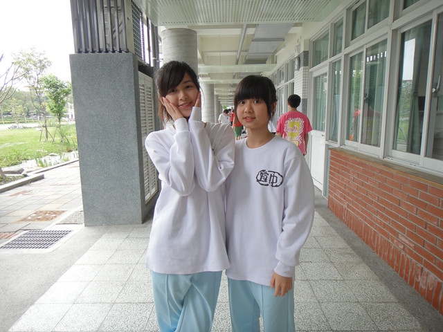 宜兰高中 慕蓉 台荷<em>混血正妹</em> (附无名) | 爆红话